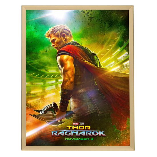 76,20 x 101,60 cm Marco de póster de película dorado 32MM SnapeZo®